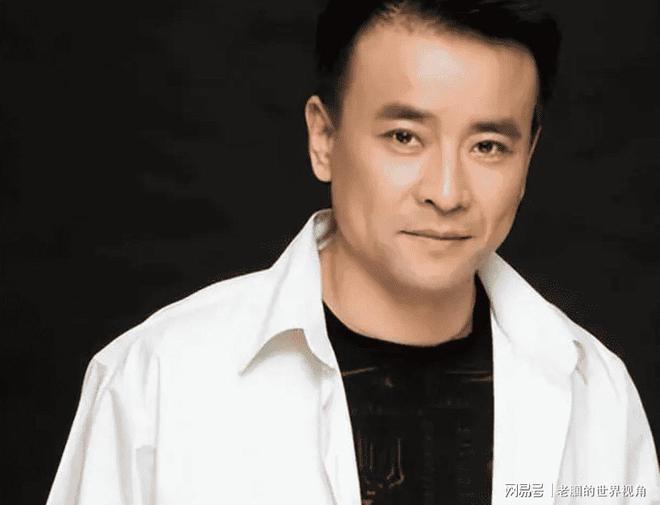 恩愛十幾年難抵殘酷現(xiàn)實？羅鋼娶小23歲郝蕾年齡差原來不算坎(圖14)