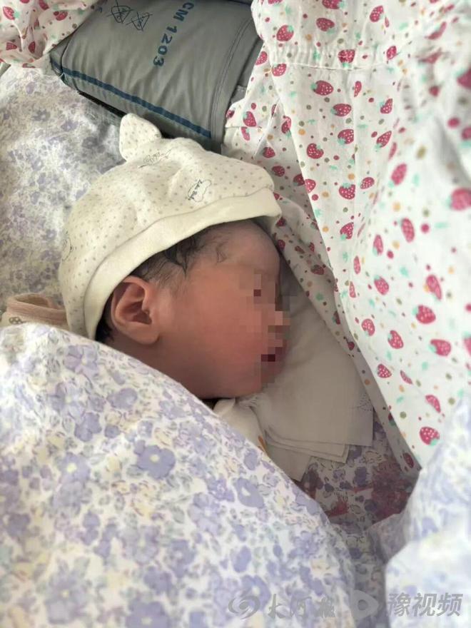 媒體：安徽27天嬰兒治療黃疸死亡家長認為醫(yī)院不負責任導致、院方稱系罕見病(圖1)
